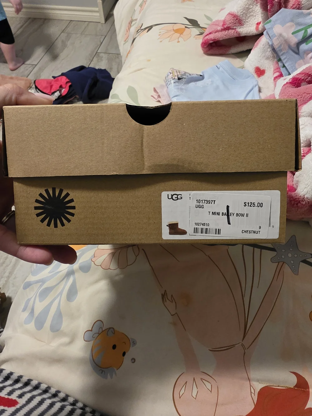 UGG Kids Mini Boot in Chestnut Brown